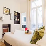 Superb Central 2Bdr 4P Apartment - Palais Royal