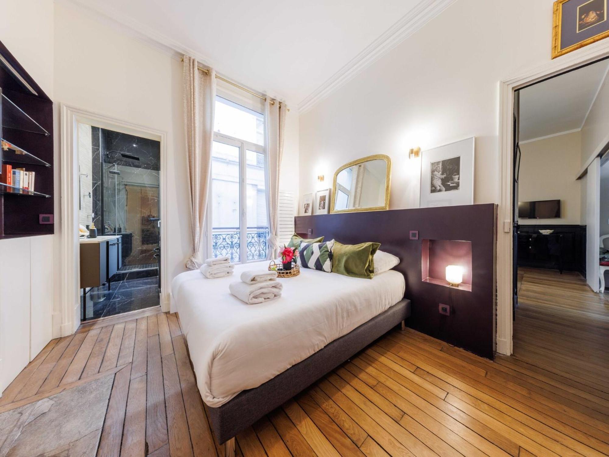 Superb 2bdr 4p - Palais Royal Apartment Paris