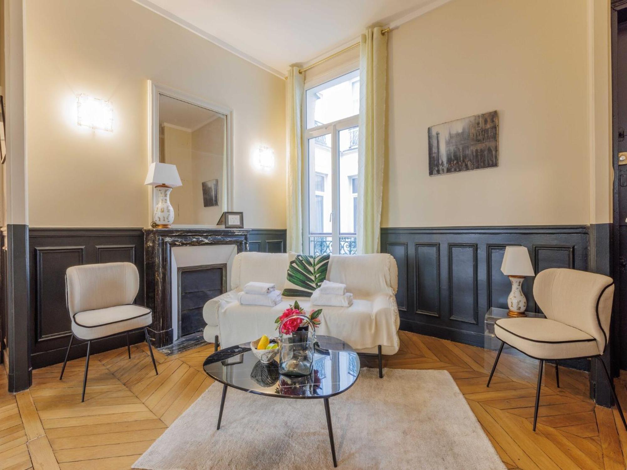 Apartment Superb 2bdr 4p - Palais Royal